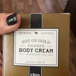 Beekman 1802 Pot of Gold Shimmer Body Cream